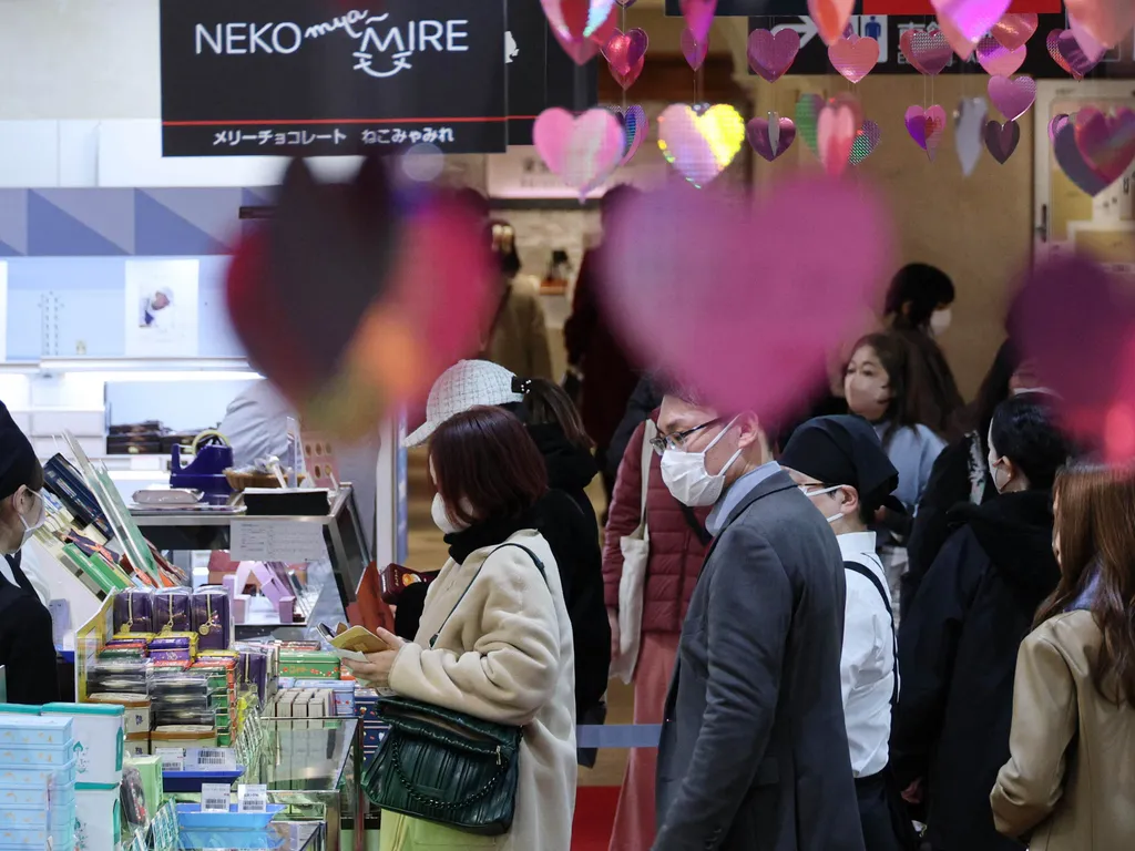 Valentine's Day Valentin-nap, szerelem, Bálint nap, Valentinnap, február 14.,  Chocolate for Valentine's Day at department store in Tokyo, Japan