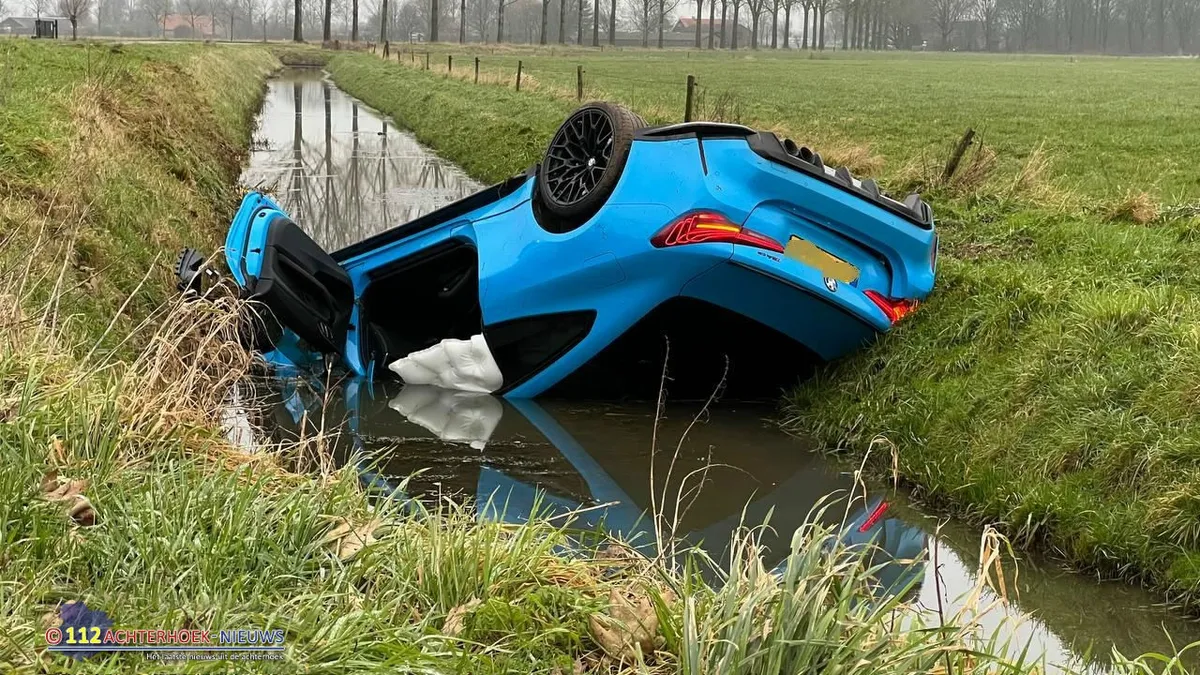 Fejjel lefelé borult egy csatornába a BMW M4 CS sajtótesztautó