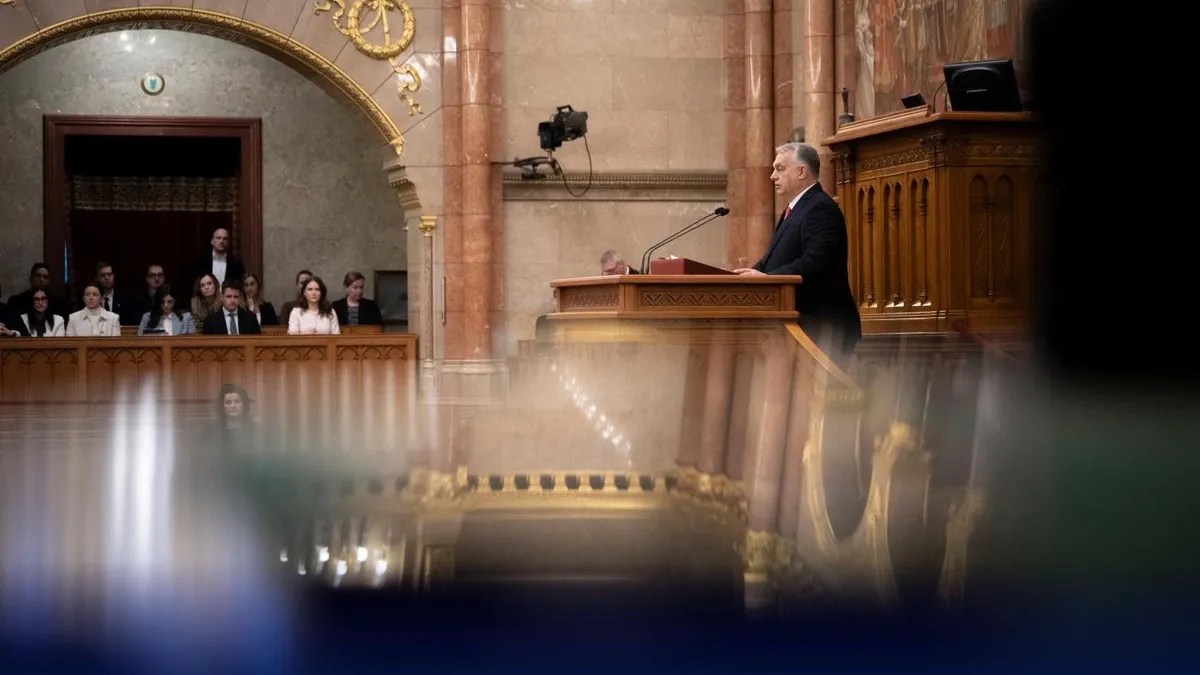 A miniszterelnök jó híreket közölt a családokkal és félreérthetetlen üzenetet küldött Brüsszelbe