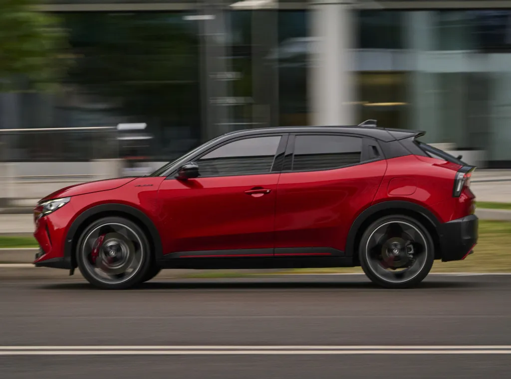 Alfa Romeo Junior bemutató