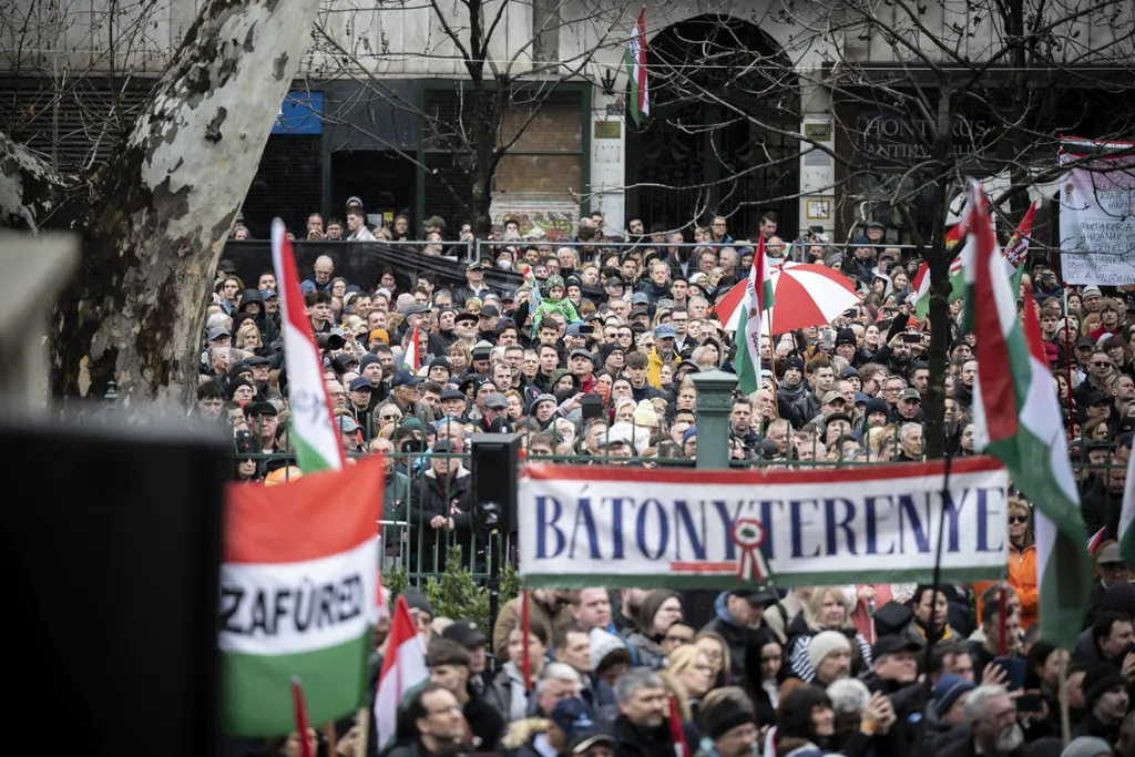 Orbán Viktor miniszterelnök beszéde a Múzeumkertben, OrbánViktor, 2025.03.15.
