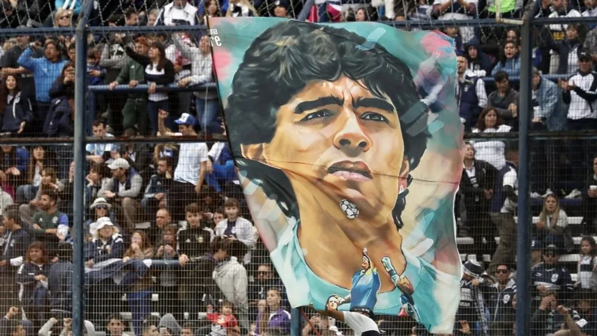 Diego Maradona feltételezett gyilkosai bíróság elé állnak