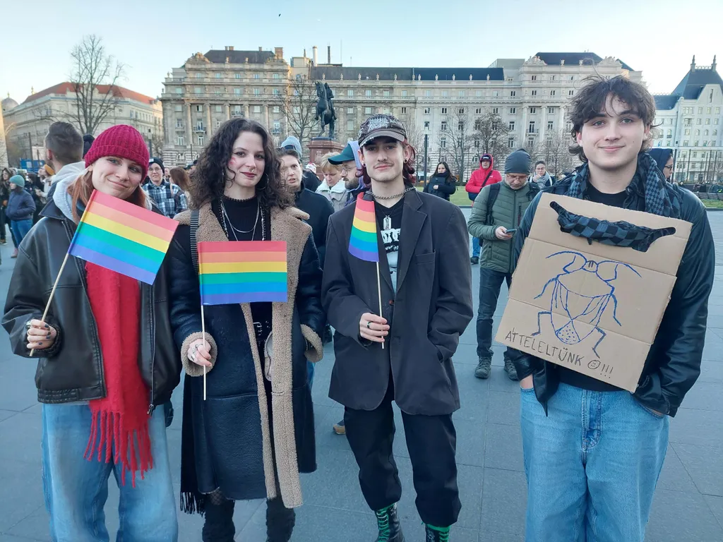 Momentumos tüntetés, hídfoglalás,
Momentumostüntetéshídfoglalás, 20245.03.18.