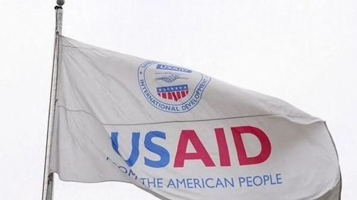 Újabb országról derült ki, hogy az USAID meg akarta buktatni a kormányát