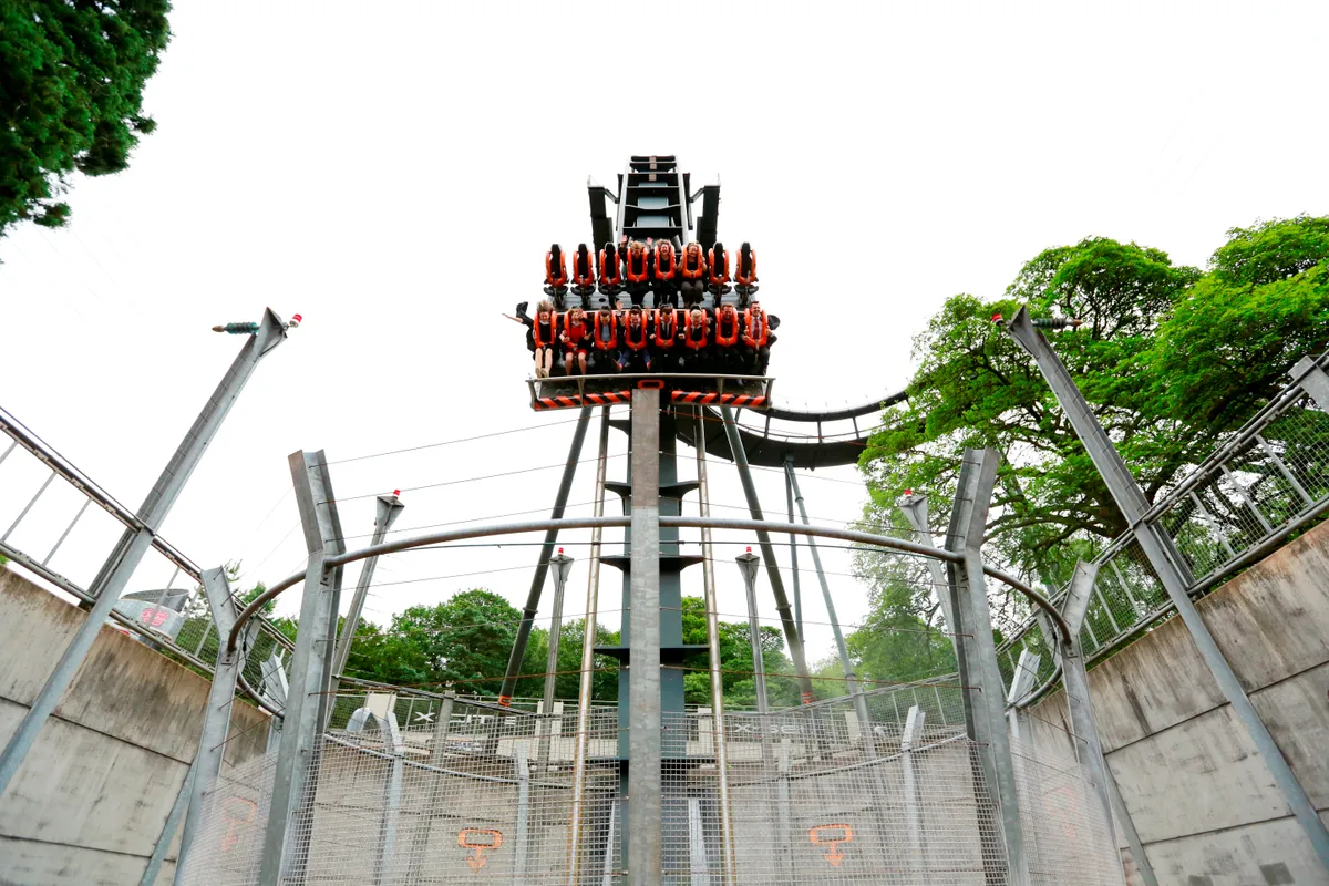Disney Land, Everland, Universal Studios Japan, Paris, DisneyLand