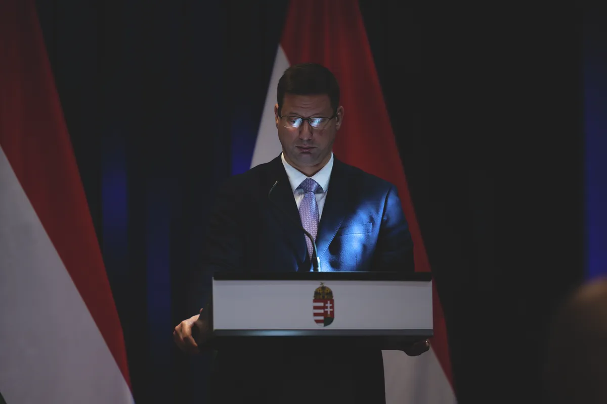 KORMÁNYINFÓ, Gulyás Gergely, Vitályos Eszter, Karmelita Kolostor, Mit, miért tesz a kormány?, 2025. 03. 27.