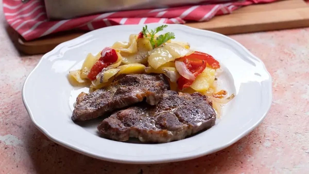 tepsis tarja vele sült burgonyával