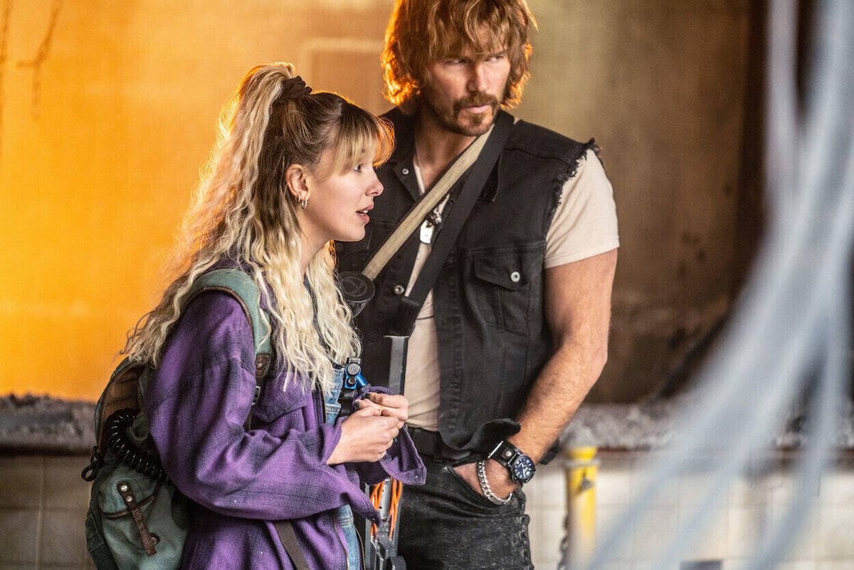 Millie Bobby Brown as Michelle and Chris Pratt as Keats