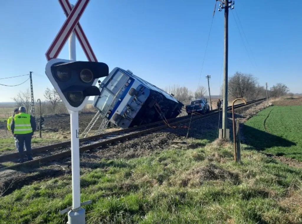 halálos vonatbaleset Tiszaeszlár, vonatbalesetTiszaeszlár, halálosvonatbalesetTiszaeszlár, 2025.03.20.,