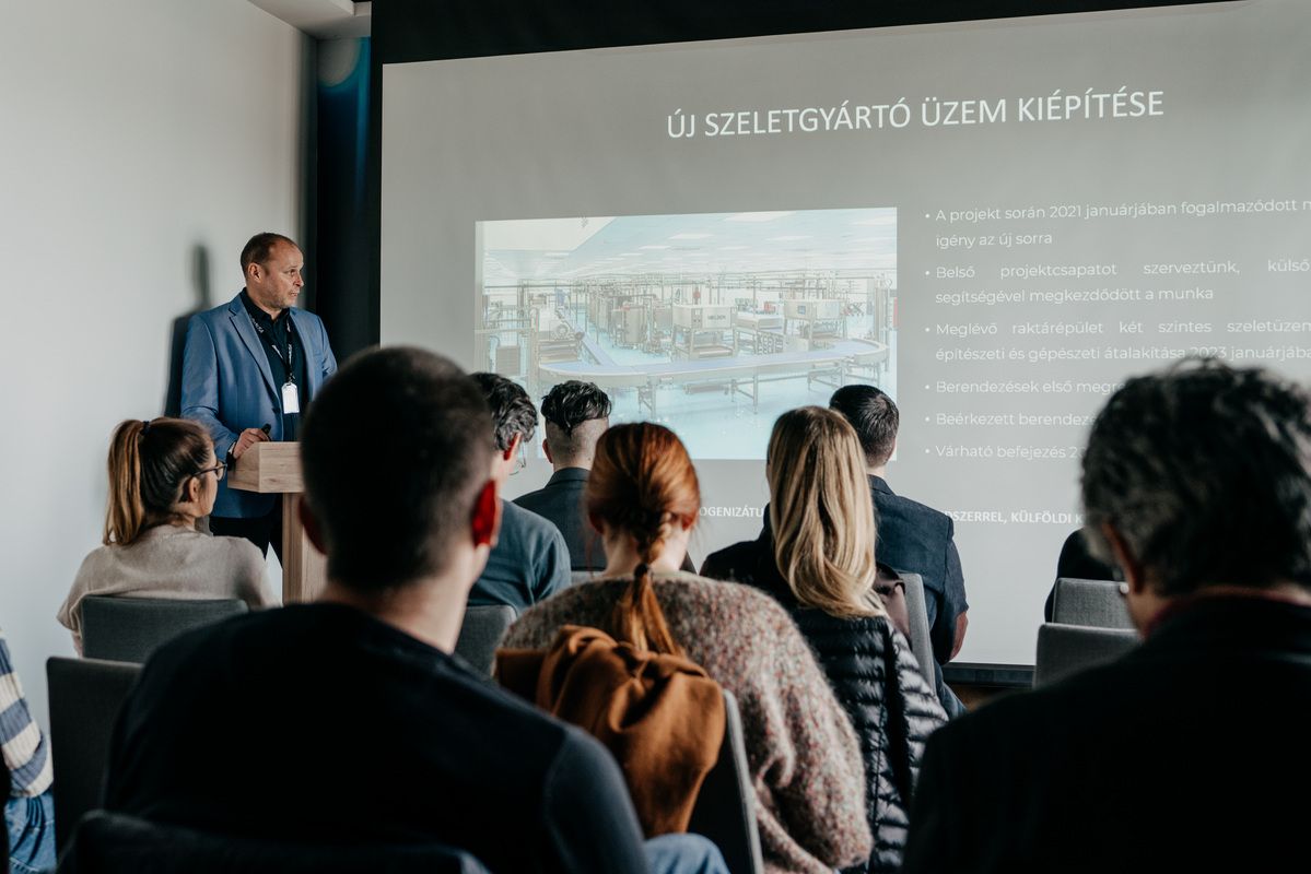 Polencsik János a vállalat szadai és dunakeszi fejlesztéseiről adott tájékoztatást, BioTechUSA, 2025.03.11.