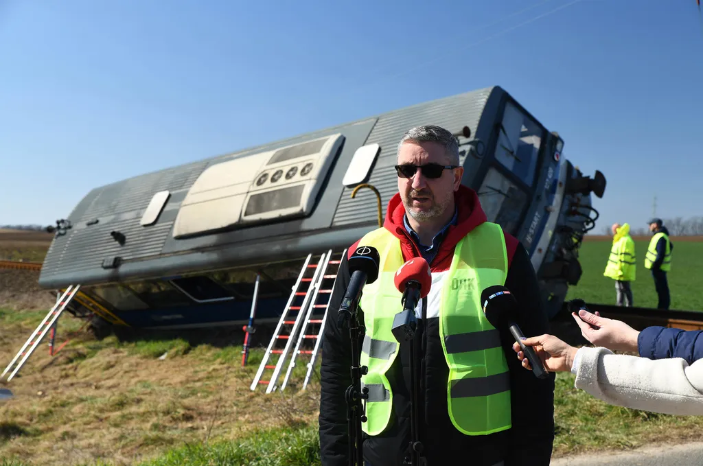 TISZAESZLÁRBALESET, halálos vonatbaleset Tiszaeszlár, vonatbalesetTiszaeszlár, halálosvonatbalesetTiszaeszlár, 2025.03.20.