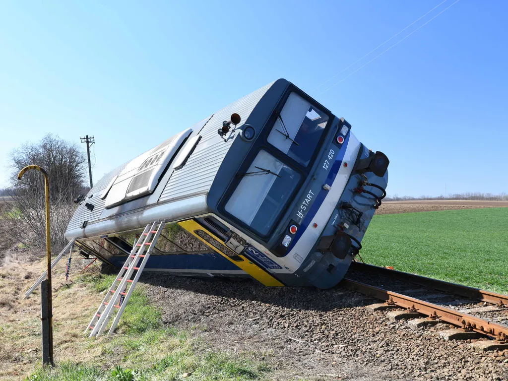 halálos vonatbaleset Tiszaeszlár, vonatbalesetTiszaeszlár, halálosvonatbalesetTiszaeszlár, 2025.03.20.,