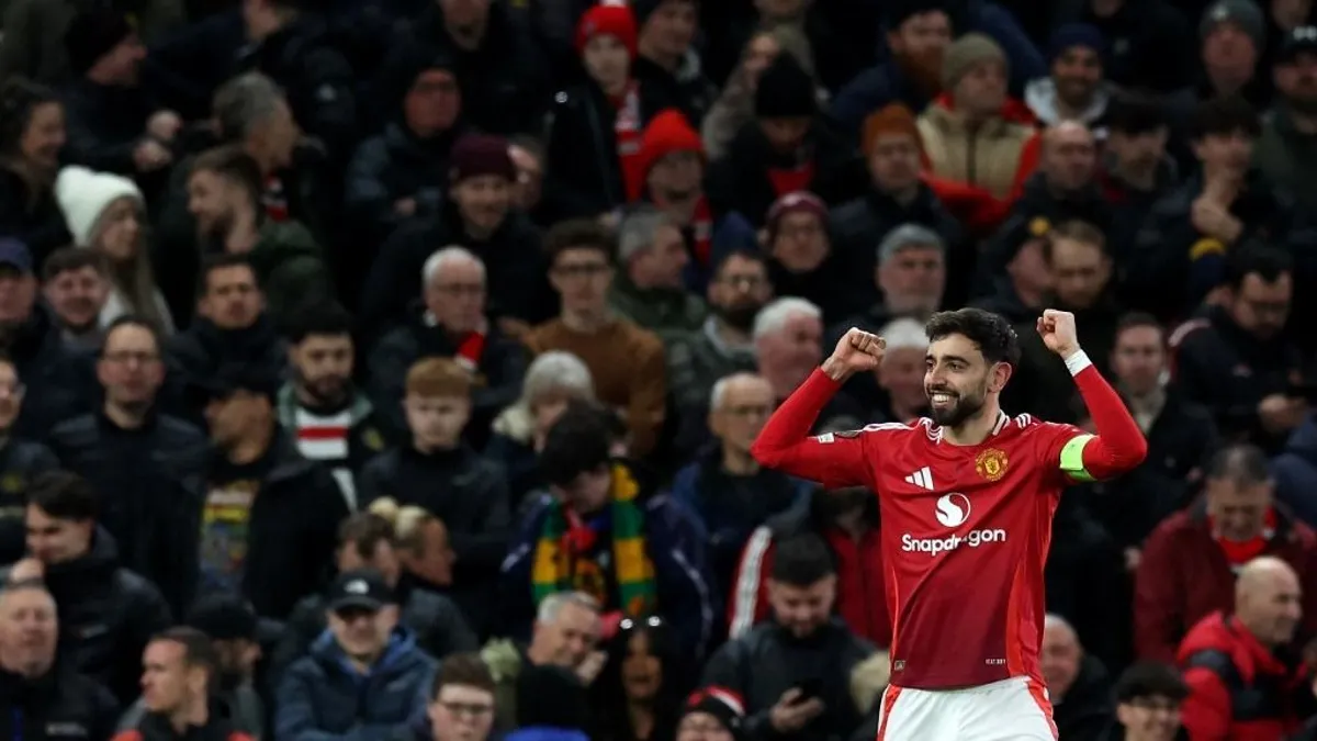 Három tizenegyest és egy piros lapot hozott a Manchester United El-meccse