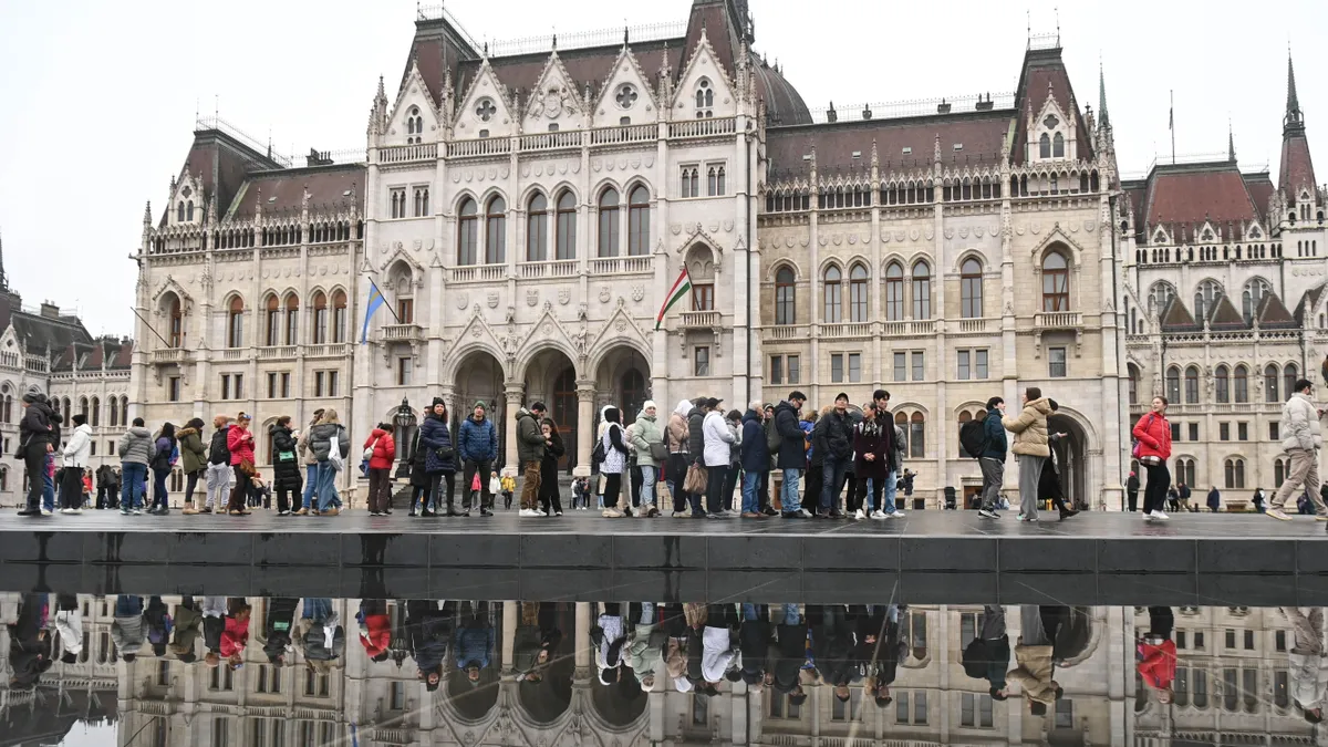 Óriási az érdeklődés a Nyitott Parlament program iránt - képek