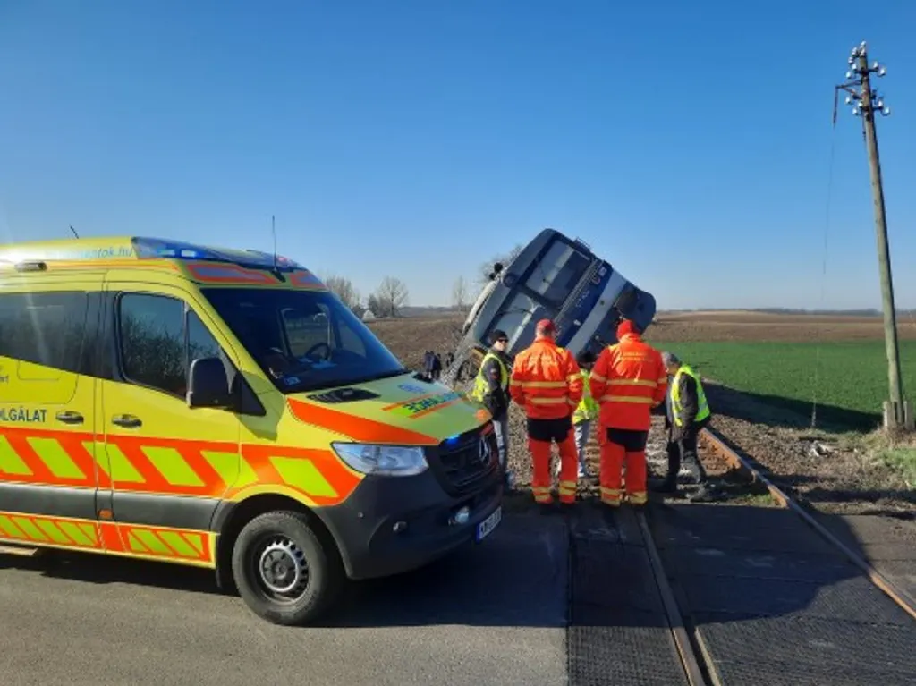 halálos vonatbaleset Tiszaeszlár, vonatbalesetTiszaeszlár, halálosvonatbalesetTiszaeszlár, 2025.03.20.,