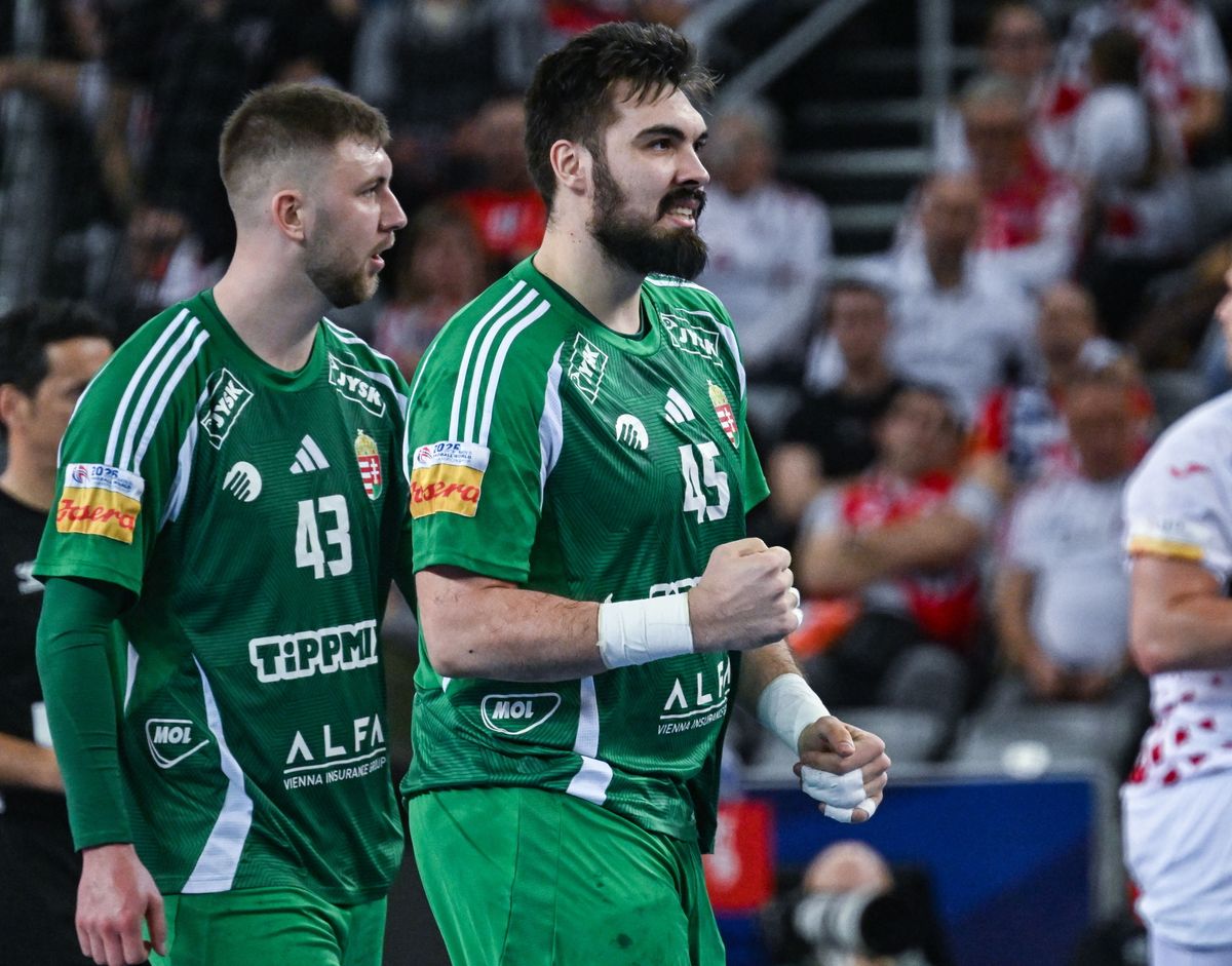 Zágráb, 2025. január 28.
Ilic Zoran (b) és Rosta Miklós a férfi kézilabda-világbajnokság negyeddöntőjében, a Horvátország - Magyarország mérkőzésen Zágrábban, a Zágráb Arénában 2025. január 28-án.
MTI/Illyés Tibor