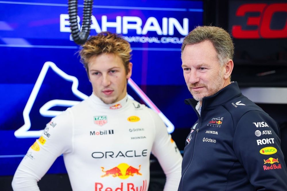Liam Lawson, Christian Horner