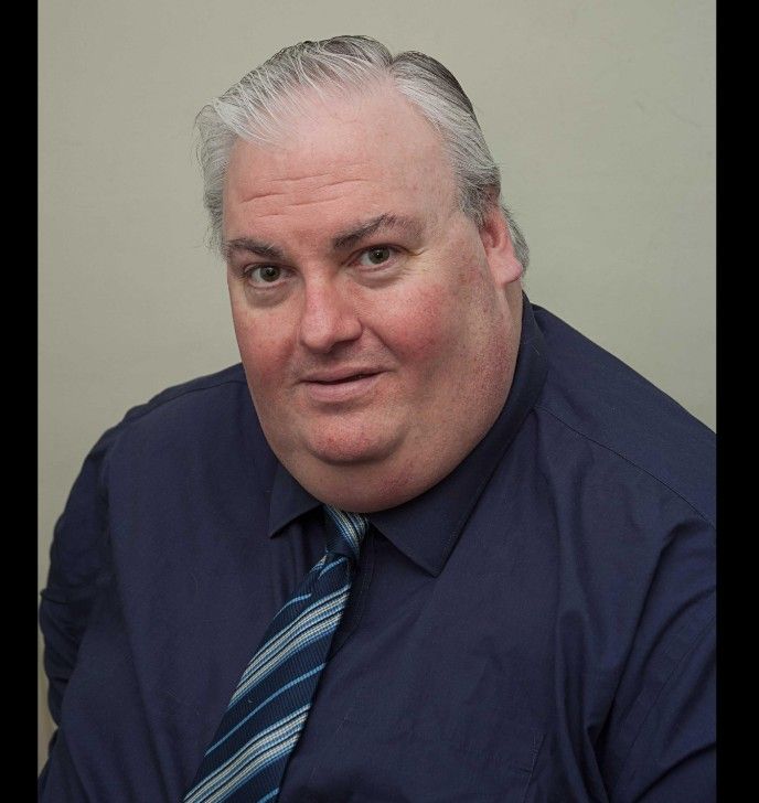 Simon Fisher-Becker