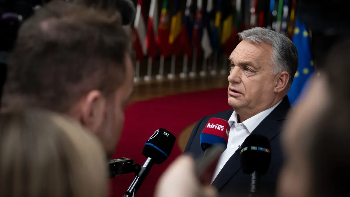 Miért kell szavazás Ukrajna EU csatlakozásáról? – Exkluzív Orbán Viktor interjú Brüsszelből