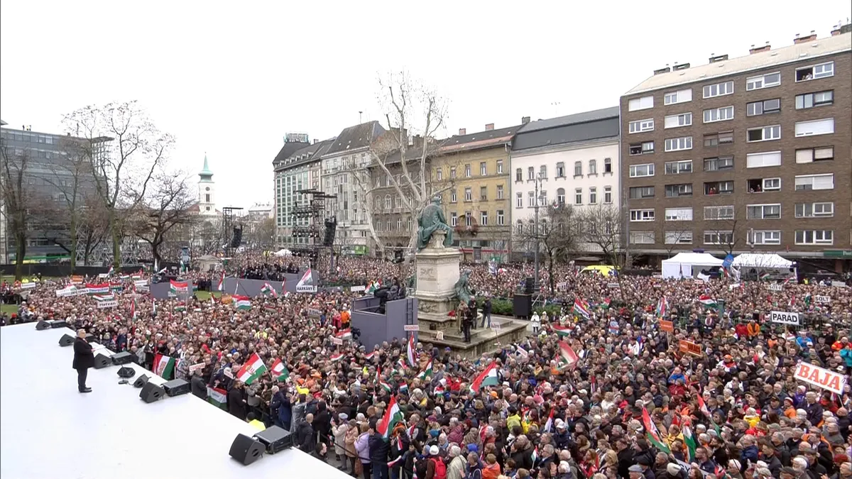 Orbán Viktor hadat üzent Brüsszel túlkapásainak