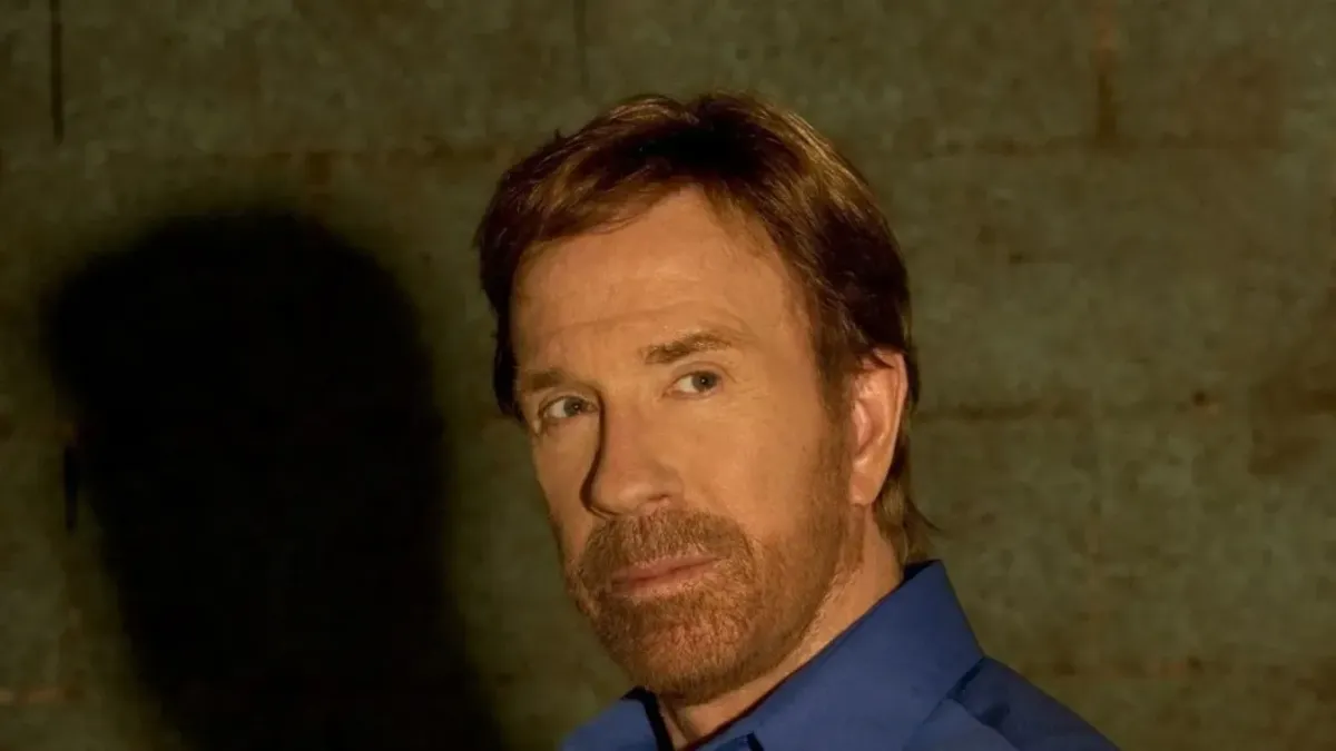 Friss fotót mutatott magáról Chuck Norris a 85. születésnapján