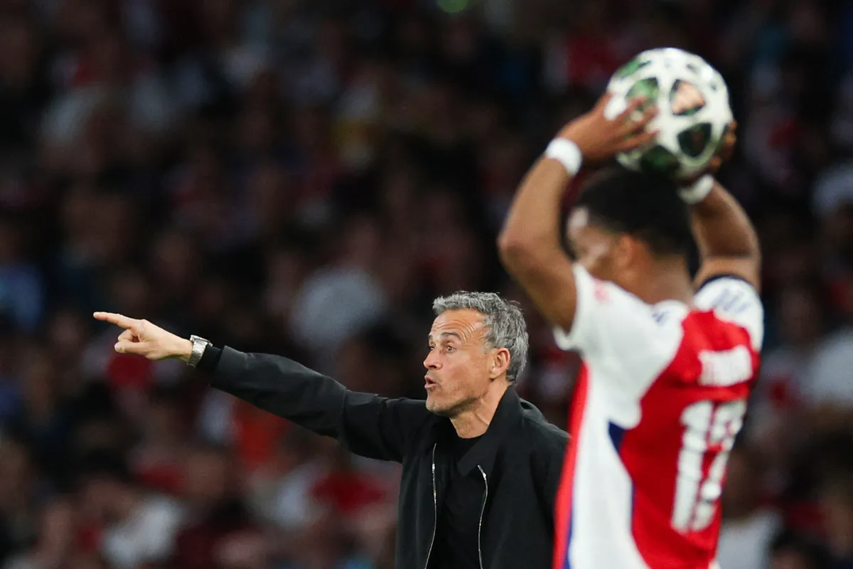 Paris Saint-Germain's Spanish head coach Luis Enrique reacts during the UEFA Champions League Semi-final First Leg football match between Arsenal and Paris Saint-Germain (PSG) at the Emirates Stadium in north London, on April 29, 2025. (Photo by Adrian Dennis / AFP)