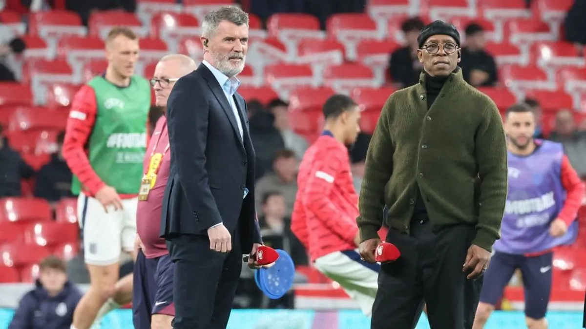 Megható képet osztott meg újszülött unokájáról a Manchester United legendája – fotók