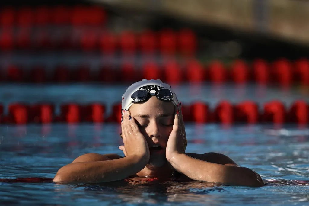 SACRAMENTO, CALIFORNIA - APRIL 05: Vivien Jackl of Hungary reacts after competing in the Women's 1500 Meter Freestyle Championship during Day 4 of the TYR Pro Swim Series at North Natomas Aquatic Center on April 05, 2025 in Sacramento, California.   Eakin Howard/Getty Images/AFP (Photo by Eakin Howard / GETTY IMAGES NORTH AMERICA / Getty Images via AFP)
