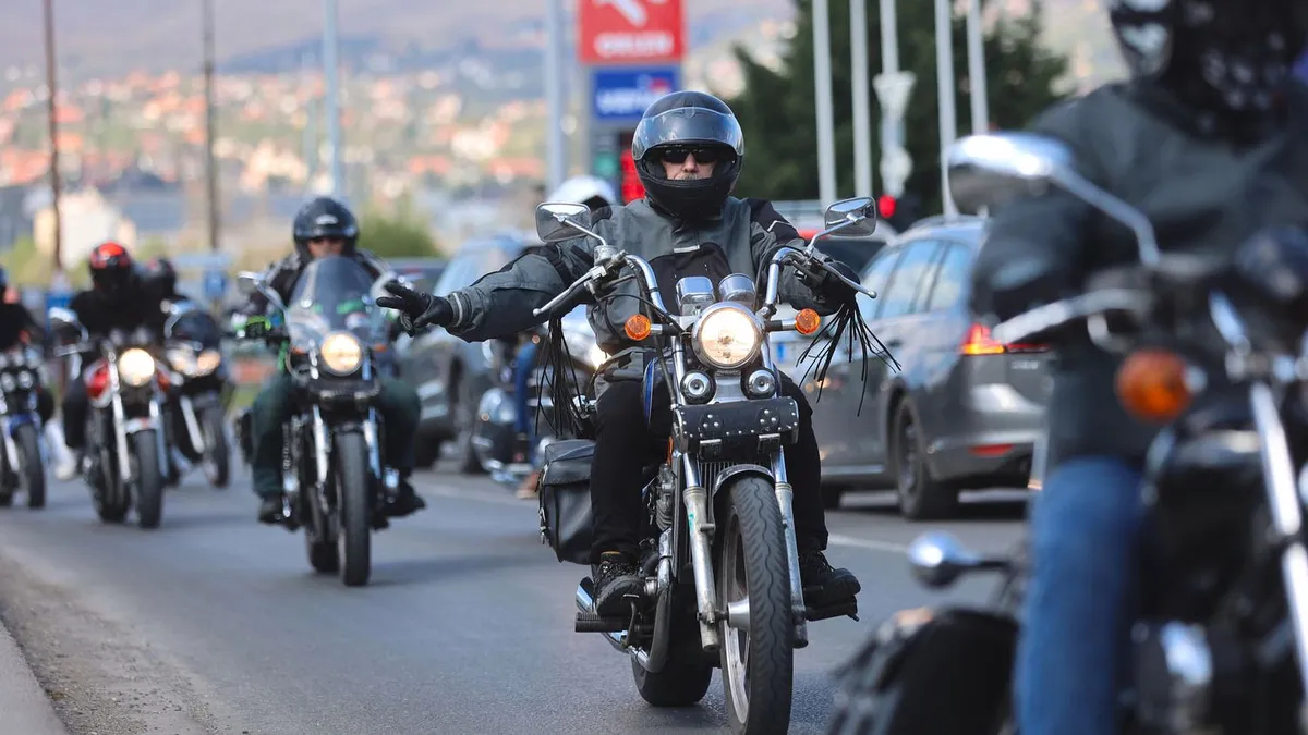 Motoros útvonalak

