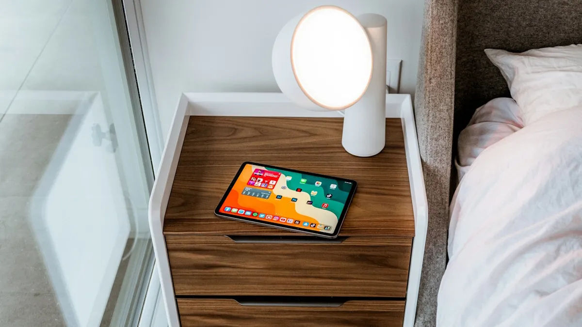 apple ipad tablet táblagép éjjeliszekrény