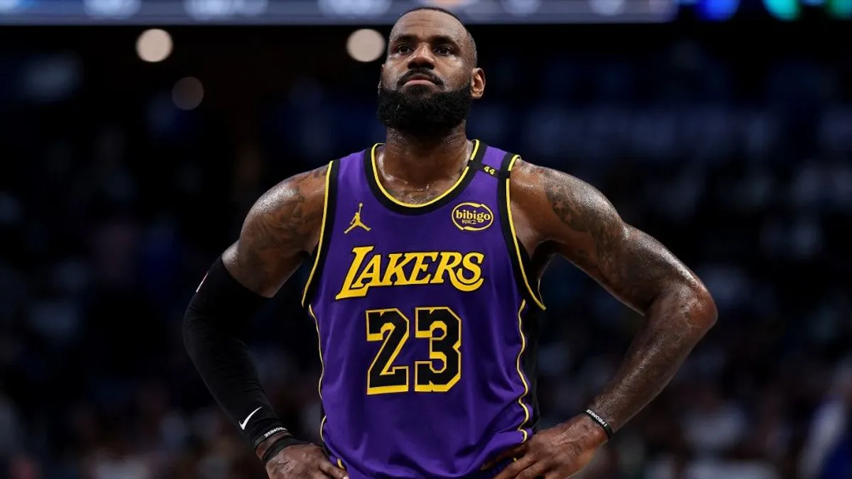 Barbie baba lett Lebron Jamesből