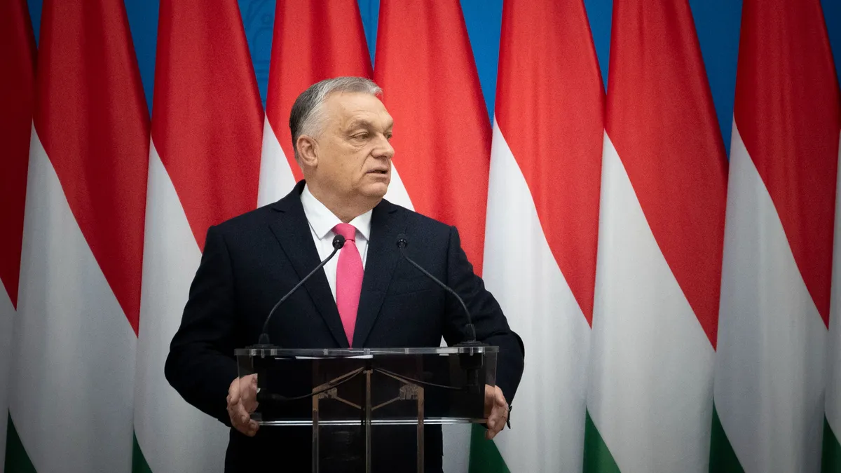 Orbán Viktor: Az Európai Néppárt úgy döntött, hogy még több fegyvert és még több pénzt kell küldeni Ukrajnába – videó