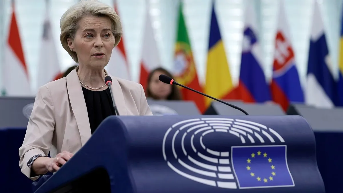 Ursula von der Leyen, az Európai Bizottság elnöke felszólal az Európai Tanácsban rendezett vitában az EP strasbourgi plenáris ülésén, 2025. április 1-jén. (Fotó: MTI/EPA/Ronald Wittek)