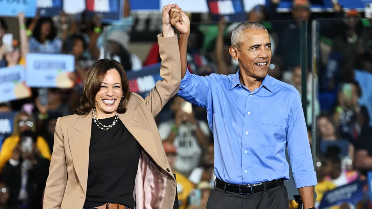 Barack Obama a háttérben Kamala Harris ellen dolgozott – állítják egy új könyvben