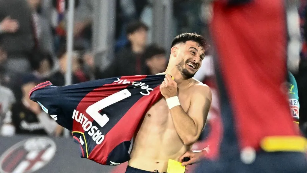 Bologna's Italian forward #07 Riccardo Orsolini celebrates after winning the Italian Serie A football match between Bologna FC and Inter Milan FC at the Renato Dall'Ara stadium in Bologna on April 20, 2025. (Photo by Filippo MONTEFORTE / AFP)
