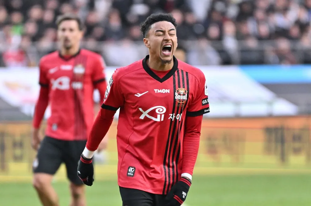 szexuális, FC Seoul's forward Jesse Lingard reacts after missing a scoring chance against Incheon United FC during the South Korean K-League football match between FC Seoul and Incheon United FC at Seoul World Cup Stadium in Seoul on March 10, 2024. (Photo by Jung Yeon-je / AFP)