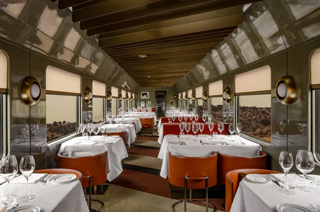 La Dolce Vita Orient Express, LaDolceVitaOrientExpress, vonat, Olaszország, utazás
