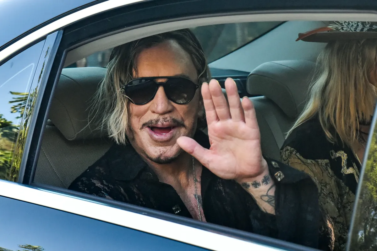Mickey Rourke visits the Acropolis in Athens ahead of filming new drama Man Of God  by Yelena Popovic a film about Greek saint Nektarios of Aegina, in which  Rourke takes on the role of 'Paralyzed Man' , on September 10, 2020. (Photo by Panayotis Tzamaros/NurPhoto) (Photo by PANAYOTIS TZAMAROS / NurPhoto / NurPhoto via AFP)