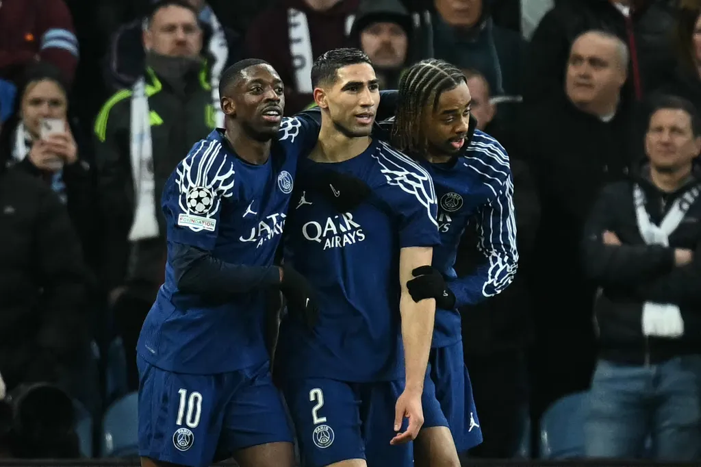 Achraf Hakimi góljával szerzett vezetést a Paris Saint-Germain a Villa Parkban