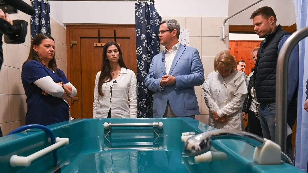 „Tele a gatya” – a Tisza EP-képviselője nem mer kiállni vitára az államtitkárral