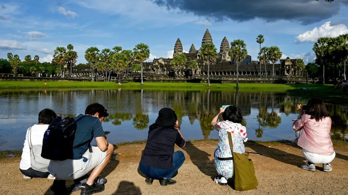 Halálos villámcsapás Angkor Watnál, három ember életét vesztette