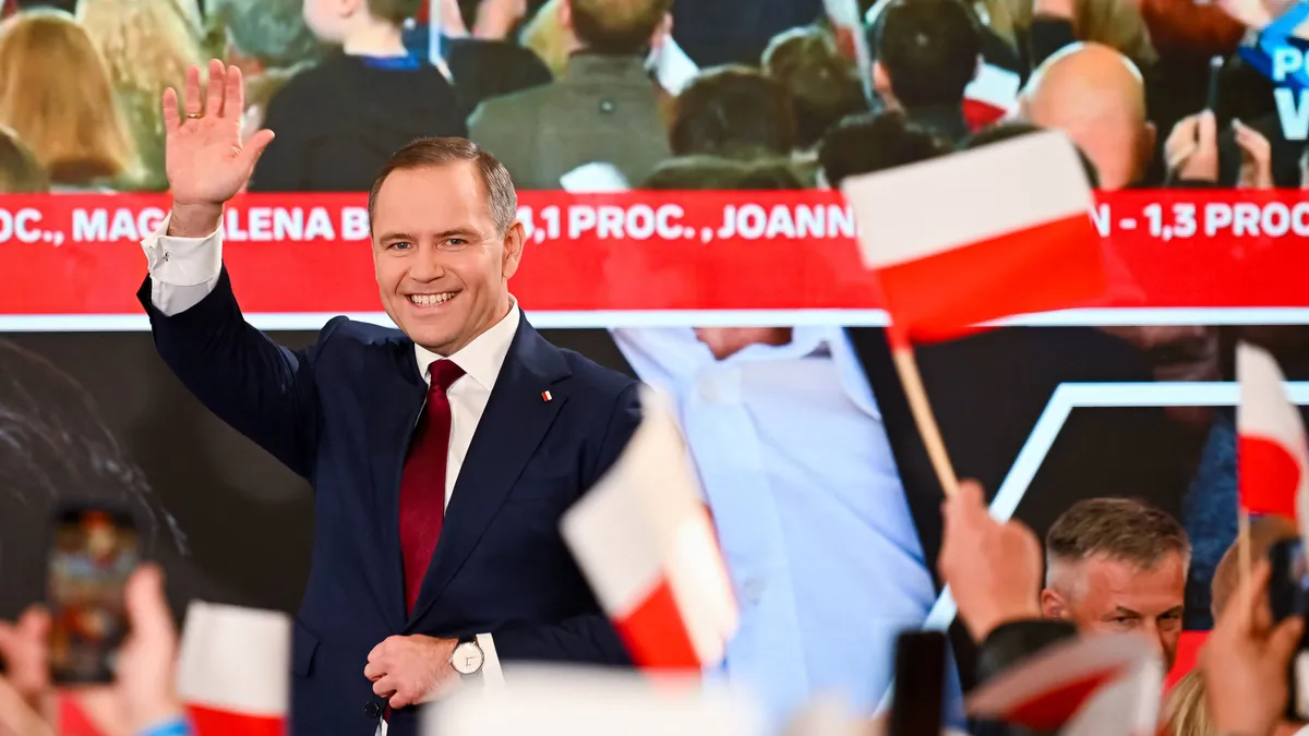 Csak másfél százalék: kőkemény a harc a lengyel elnöki székért
