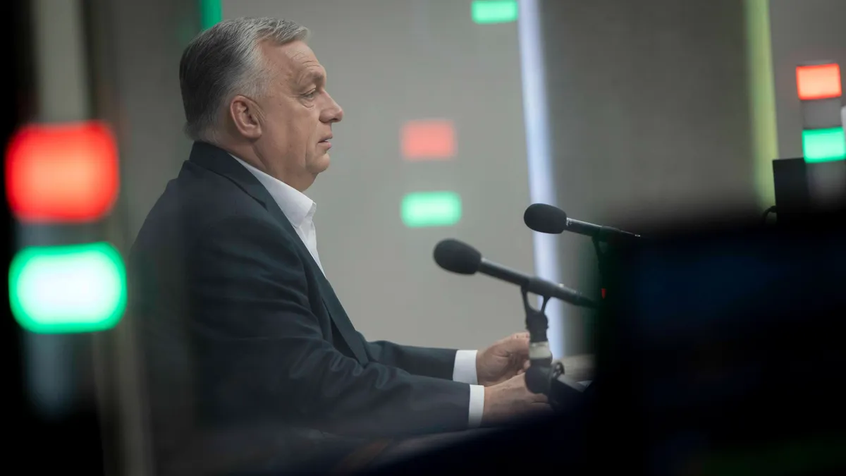 Orbán Viktor: Közép-Európa fizeti meg a nyugati naivitás árát