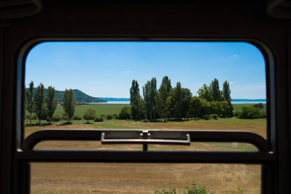 balatoni nyaralás, urbex, családdal, szállás