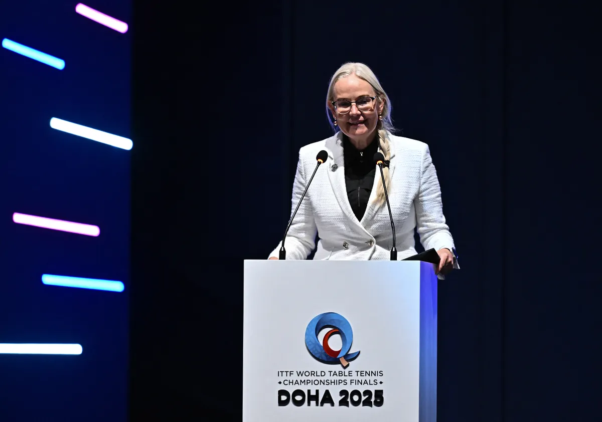 botrány, Petra Sorling, President of the International Table Tennis Federation (ITTF), delivers a speech during the opening ceremony of the ITTF World Table Tennis Championships Finals Doha 2025 Day 1 at the Lusail Multipurpose Hall in Doha, Qatar, on May 17, 2025. (Photo by Noushad Thekkayil/NurPhoto) (Photo by Noushad Thekkayil / NurPhoto / NurPhoto via AFP)