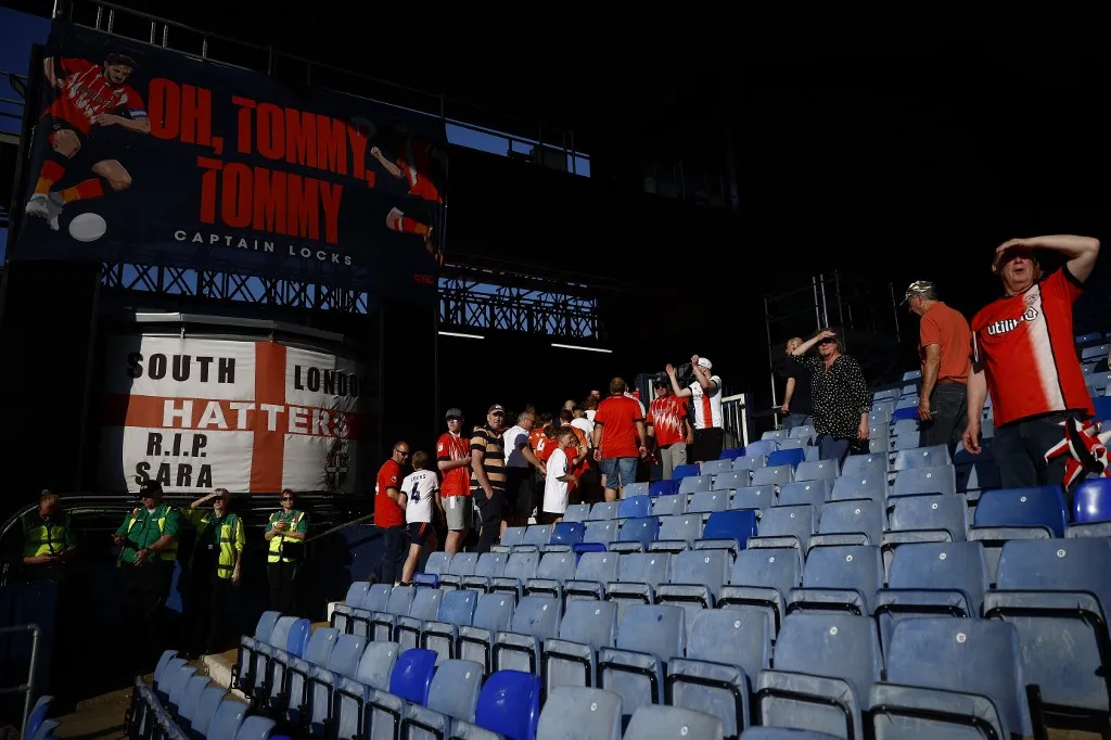 Lutton Fans Tűz ütött ki a Luton Town csapatánál - ORIGO