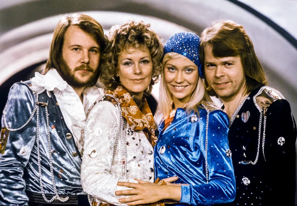 Az ABBA slágereivel megfűszerezve érkezik 600. alkalommal a Mamma mia! a Madách Színház színpadára.