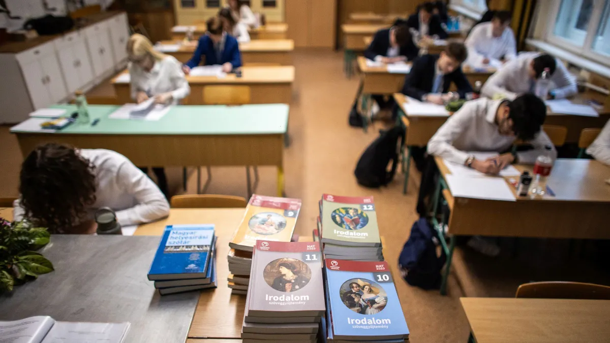 Nem fog hinni a szemének – Mutatjuk, milyen esszéket írt volna a ChatGPT a magyarérettségin!