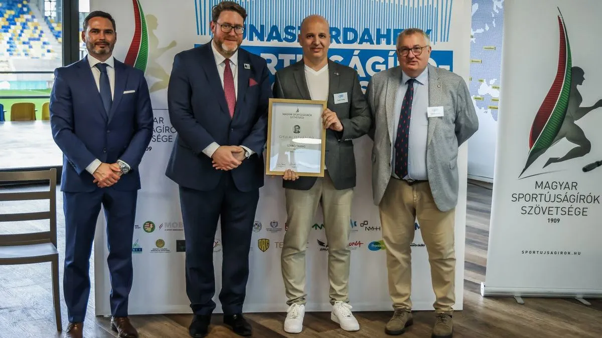 Gulyás László Életműdíjat kapott, kollégánk Gyulai István-díjat vehetett át