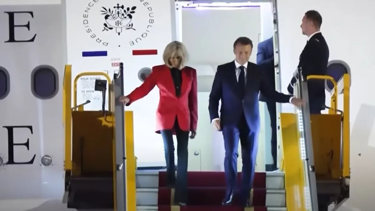 Macront saját felesége ütötte pofon – videó